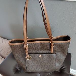 Michael Kors signature tote